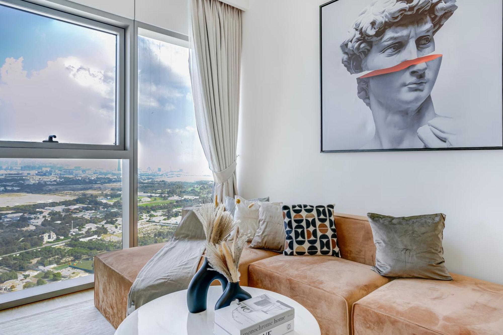 Apartment Trophy Live In The Sky Luxury Moon Collection With Difc Views 45th Floor Dubai