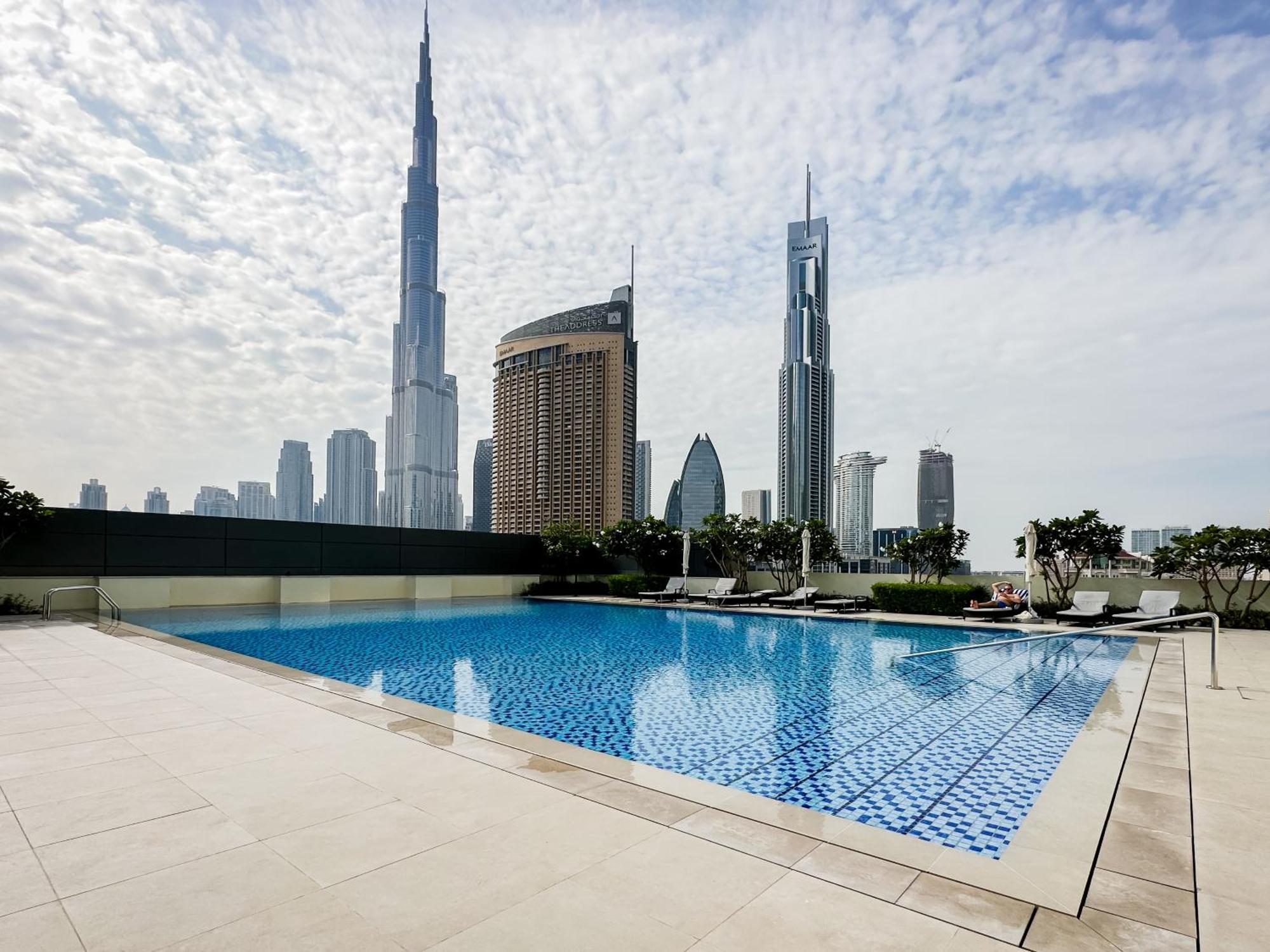 Apartment Trophy Live In The Sky Luxury Moon Collection With Difc Views 45th Floor *